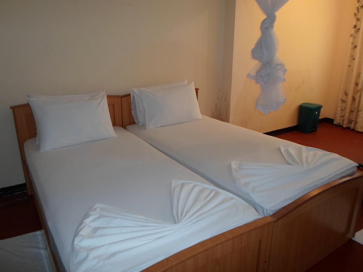 Swiss Garden Tourist Rest Hotel Anuradhapura Eksteriør billede