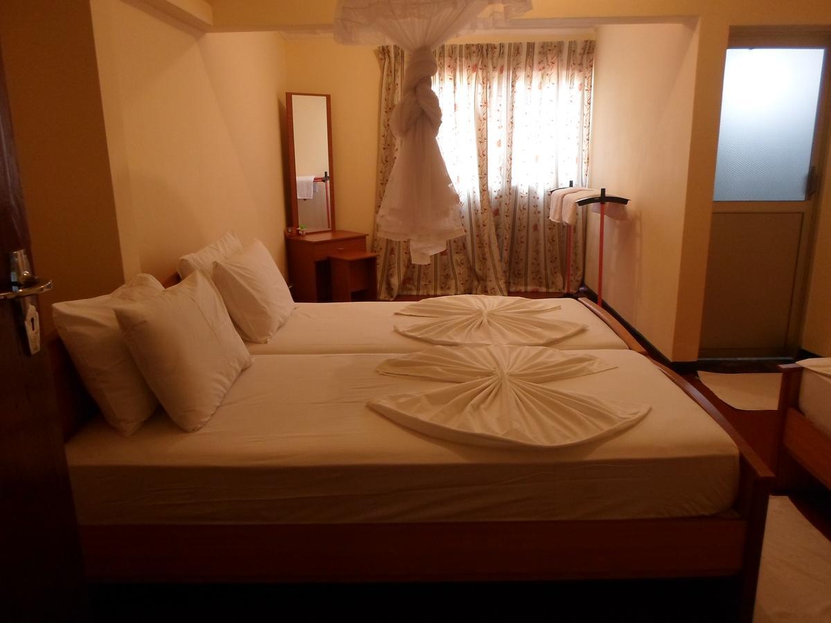 Swiss Garden Tourist Rest Hotel Anuradhapura Eksteriør billede