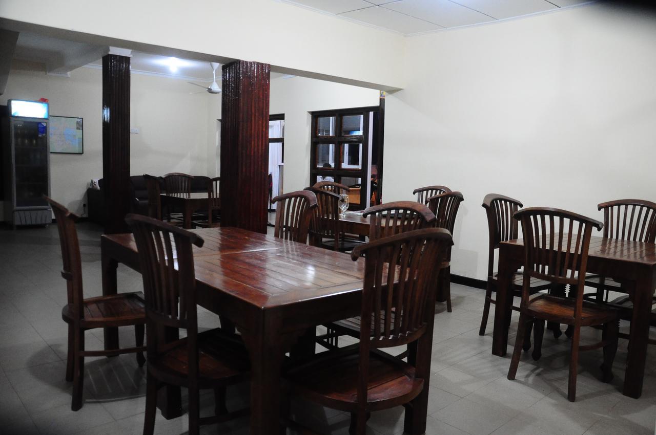 Swiss Garden Tourist Rest Hotel Anuradhapura Eksteriør billede