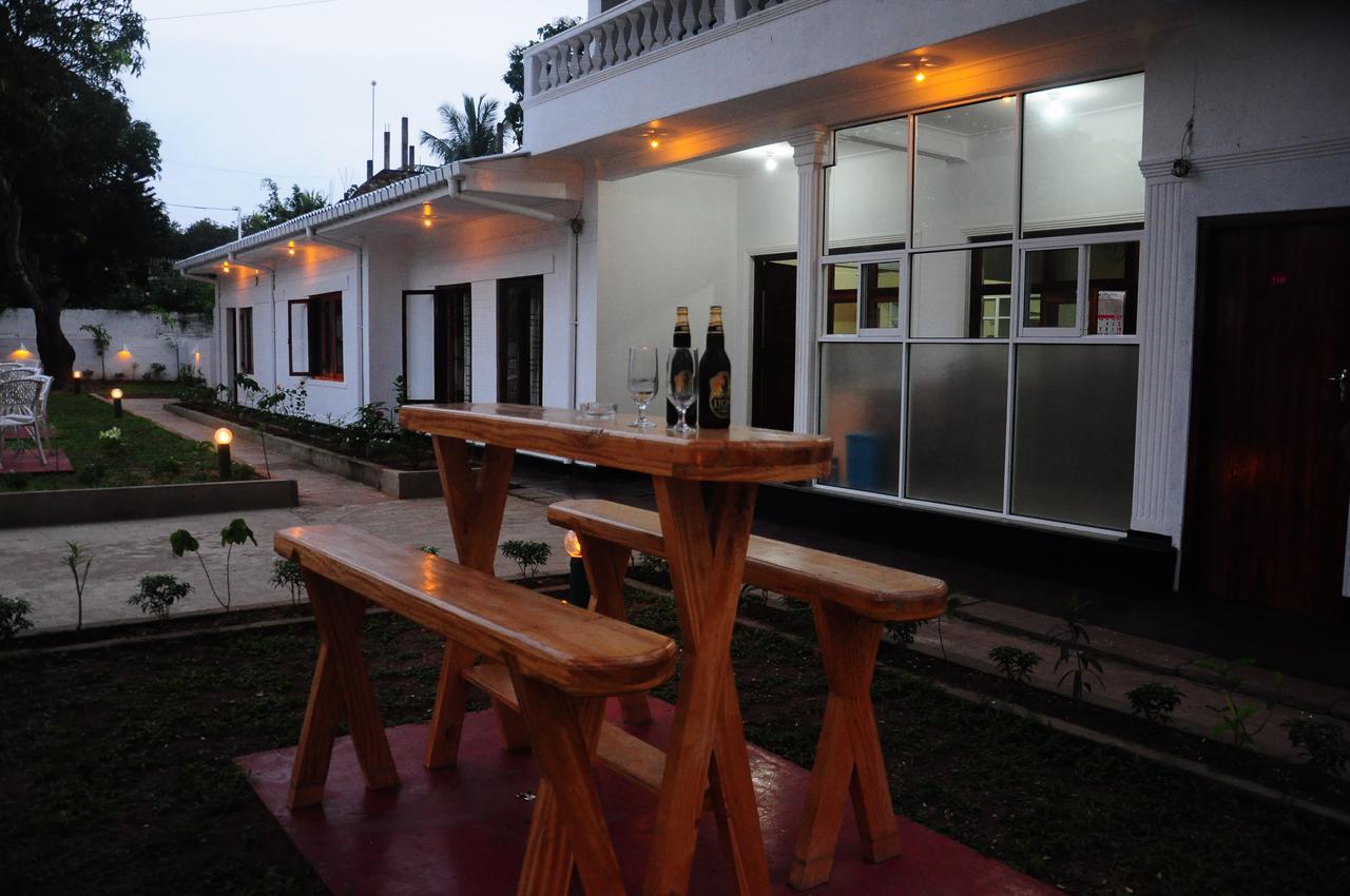Swiss Garden Tourist Rest Hotel Anuradhapura Eksteriør billede