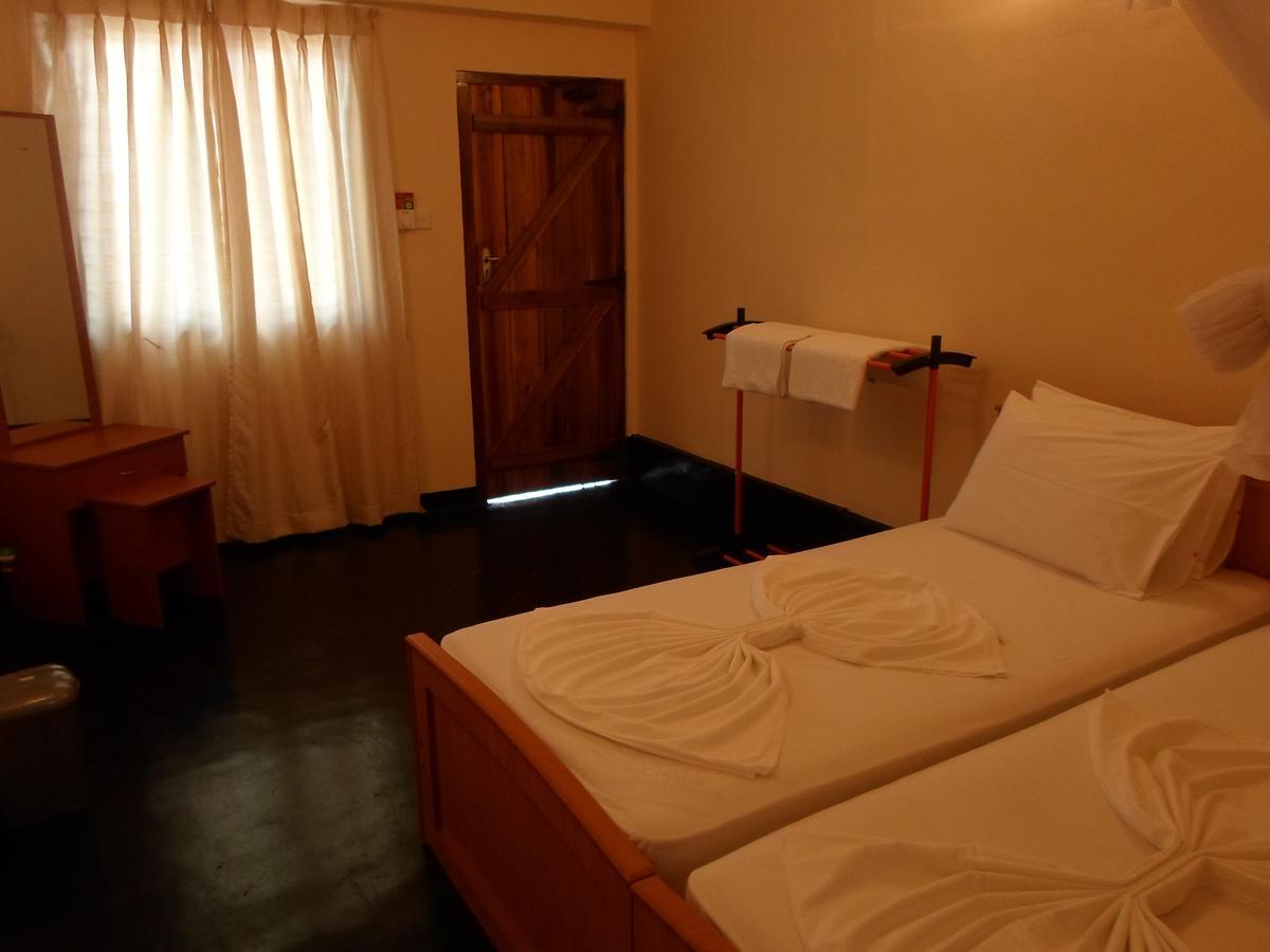 Swiss Garden Tourist Rest Hotel Anuradhapura Eksteriør billede